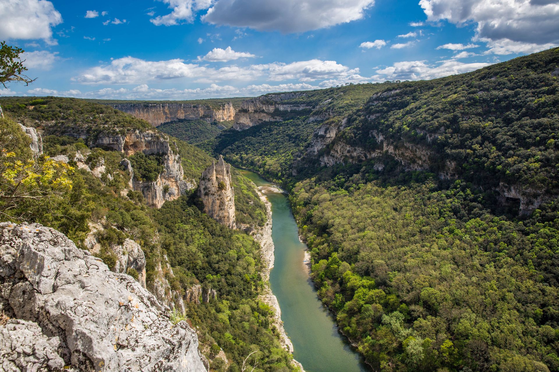 Belvédère de la Madeleine Gorges de l’Ardèche ++© Marina Geray